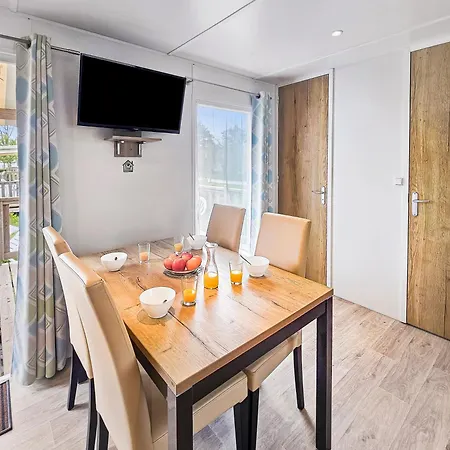 Le Cocon Des 4 Personnes Campingplatz Litteau
